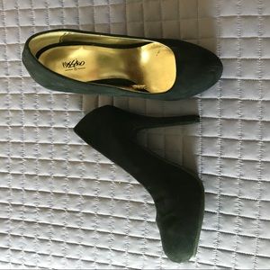 Faux Suede Platform Pump, Black, 7